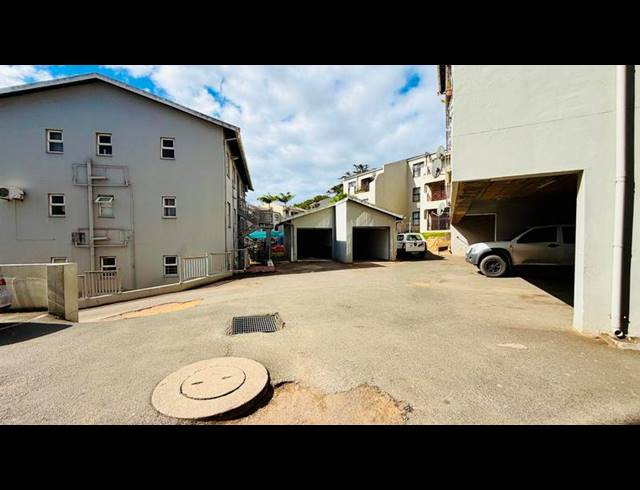 3 BEDROOM APARTMENT FOR SALE IN SEA VIEW